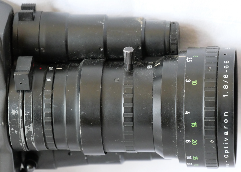 Schneider-Kreuznach Zoom Beaulieu-Optivaron 1,4 de 6-70 mm n°13 660 616