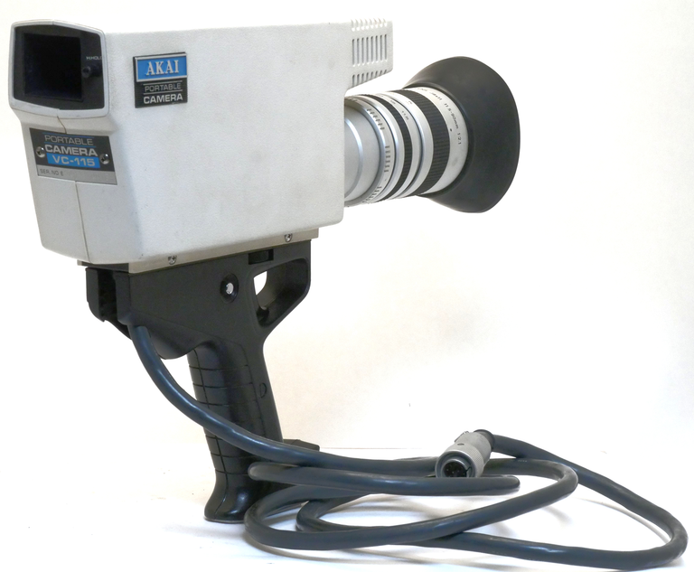 Akai VC-115 portable camera