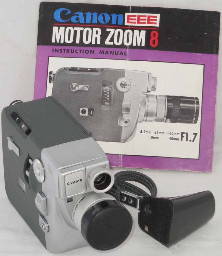 Canon Motor Zoom 8 EEE avec sa poignée et sa notice