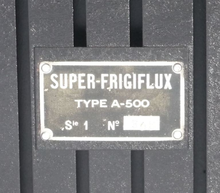 La plaque du Touzet Super Frigiflux A-500 Série 1