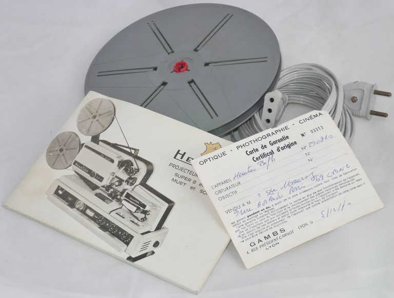 Heurtier P. 6-24B Bi_Film avec son câble d'alimentation, sa bobine, sa notice et sa carte de garantie