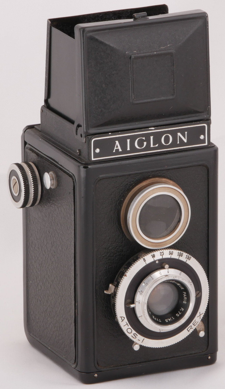ATOMS Aiglon avec nouvelle plaque d'identification