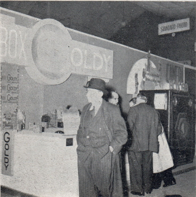 Goldy - au Salon Photo - 1948