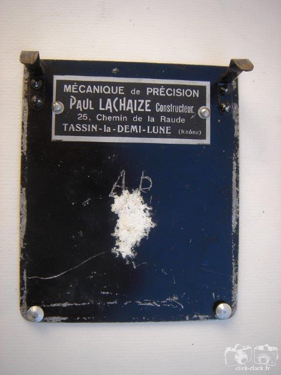 Mécila Lachaize - Plaque de fermeture du Flash à pile