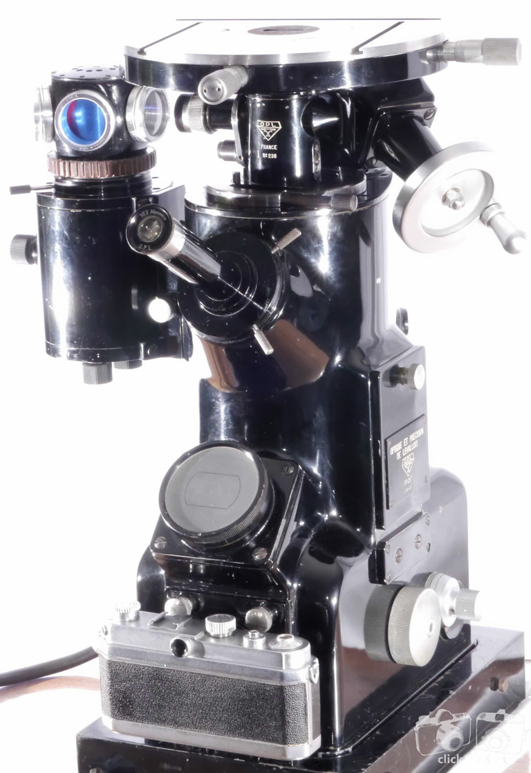 Microscope métallographique