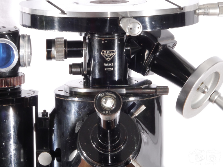 Microscope métallographique, oculaire