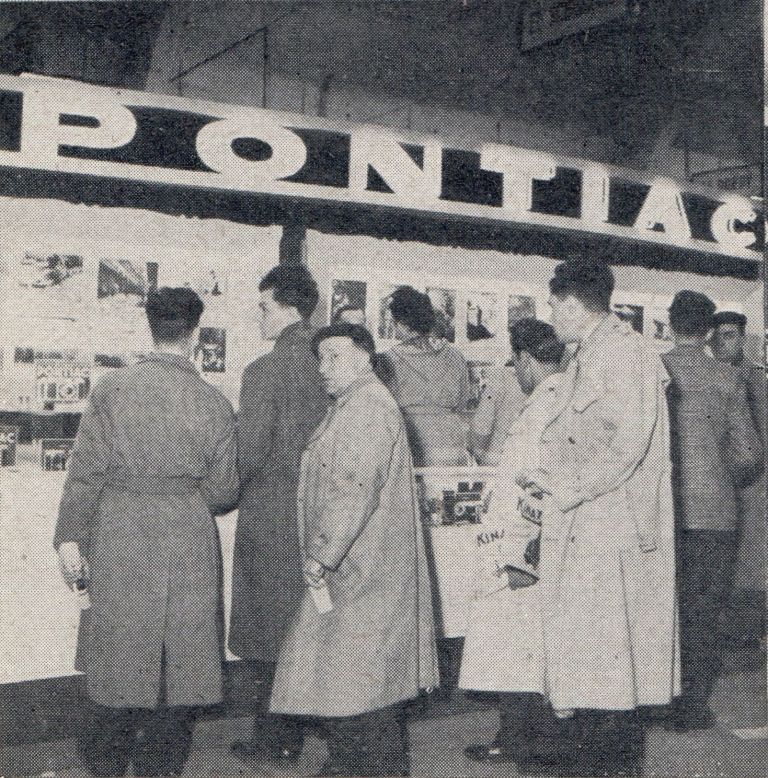 Pontiac - Salon Photo 1949