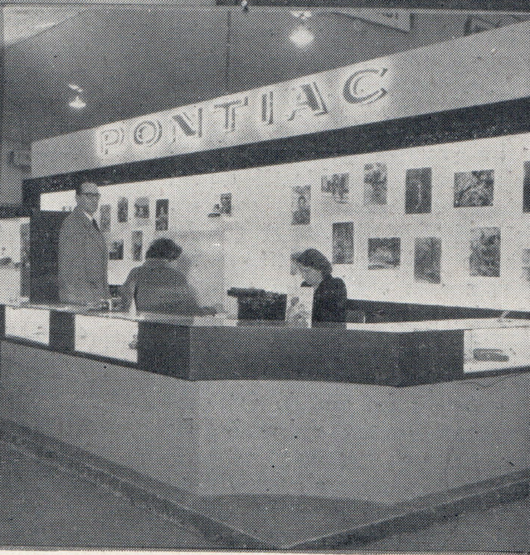 Pontiac - Salon Photo 1950