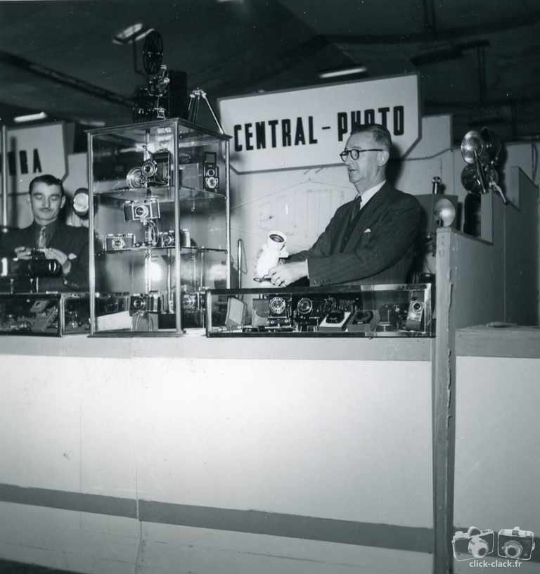 Stand Central-Ciné-Photo - Salon 1951