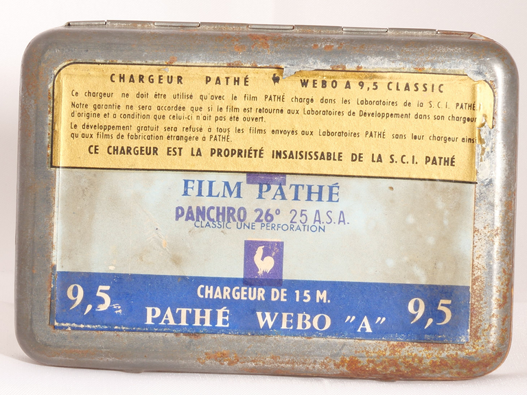 Boîte métallique du chargeur Weba A - Panchro 26°