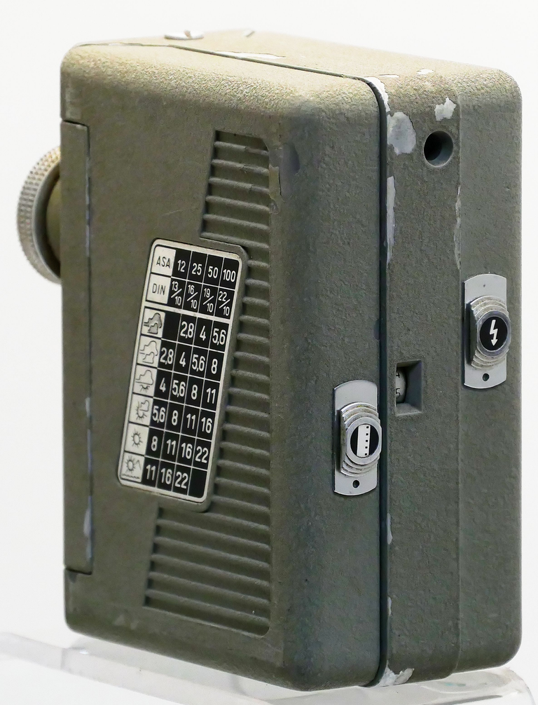 Eumig C8