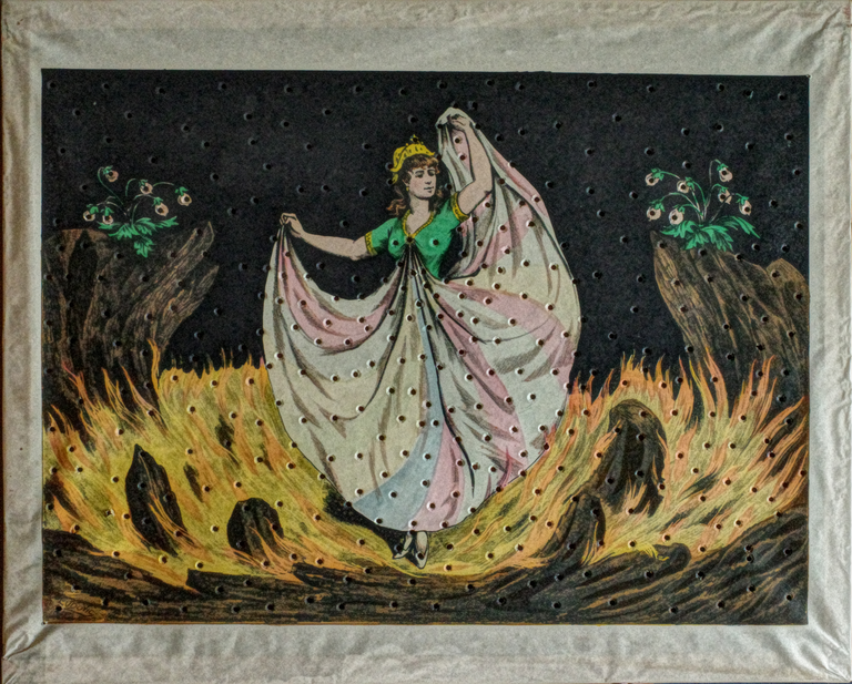 Théâtre d'ombres Loïe Füller - tableau lumineux : Loïe Füller